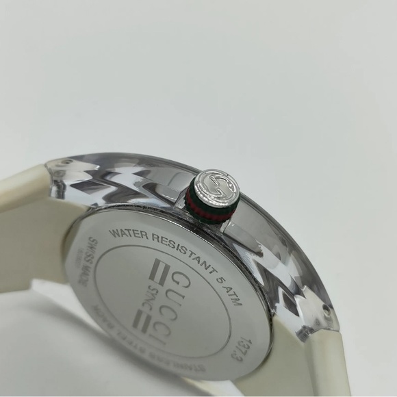 Auth Gucci Sync 137.3 36mm Men's Unisex Silver X Whites Watch - Picture 6 of 10